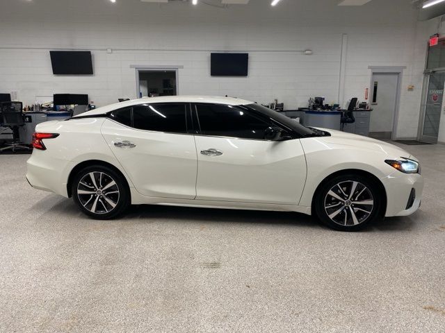 2019 Nissan Maxima S