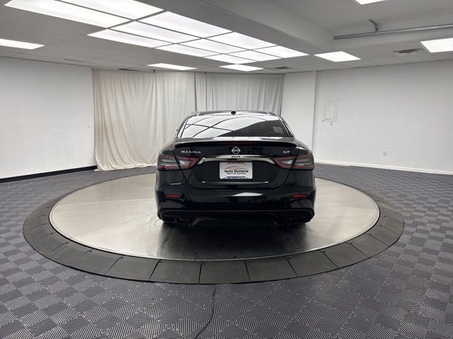 2019 Nissan Maxima SR