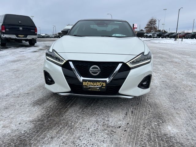 2019 Nissan Maxima SR