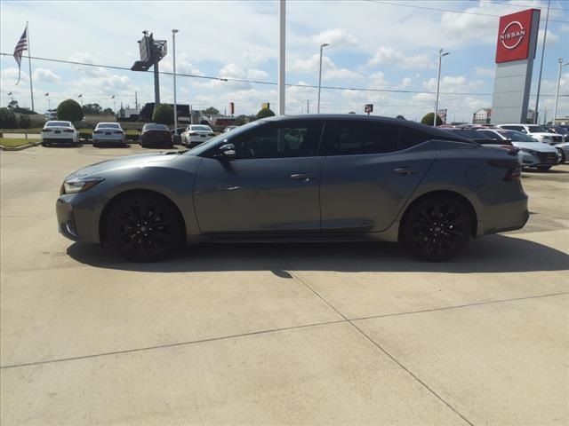 2019 Nissan Maxima SR