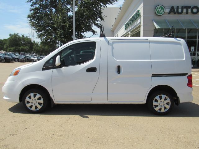 2019 Nissan NV200 SV