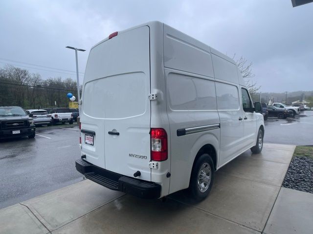 2019 Nissan NV SV