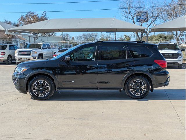 2019 Nissan Pathfinder SV