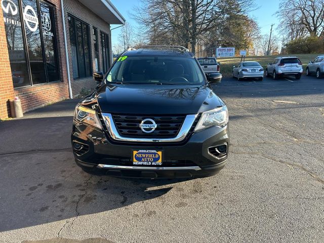 2019 Nissan Pathfinder S