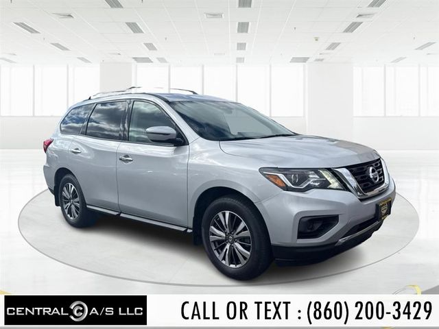 2019 Nissan Pathfinder S