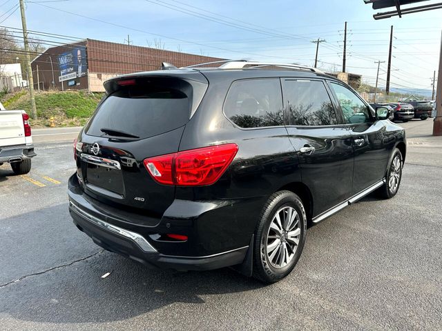 2019 Nissan Pathfinder S