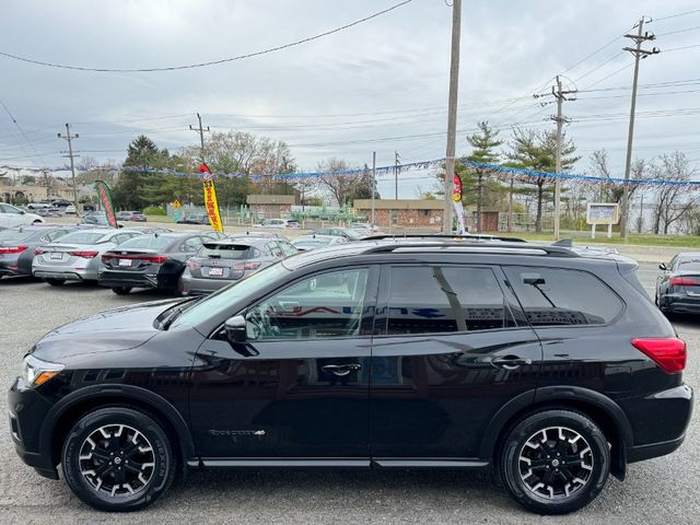 2019 Nissan Pathfinder SL