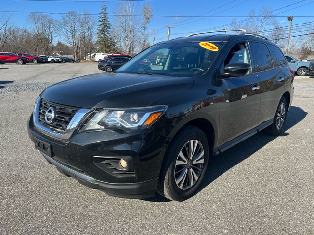 2019 Nissan Pathfinder SV