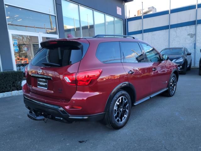 2019 Nissan Pathfinder SL