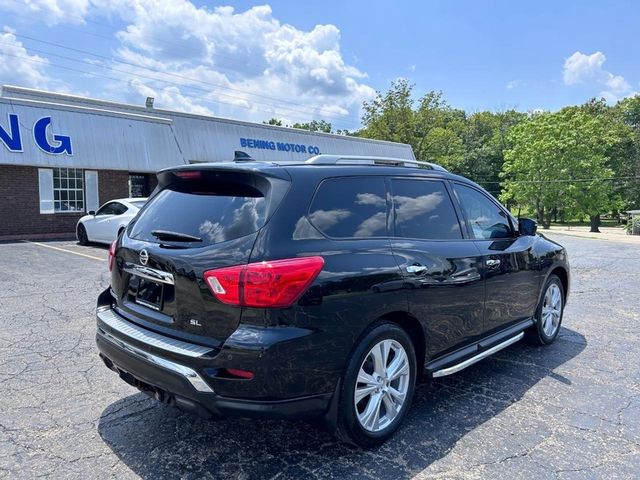 2019 Nissan Pathfinder SL