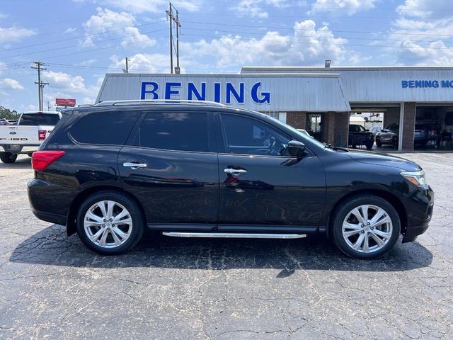 2019 Nissan Pathfinder SL