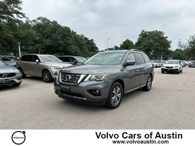 2019 Nissan Pathfinder SL