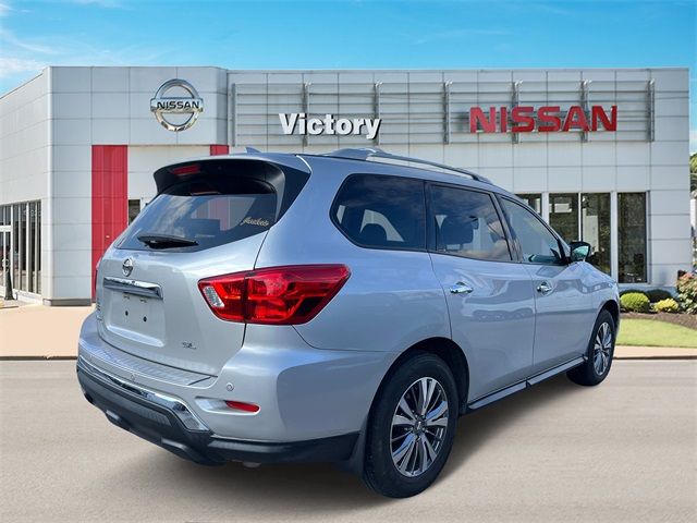 2019 Nissan Pathfinder SL