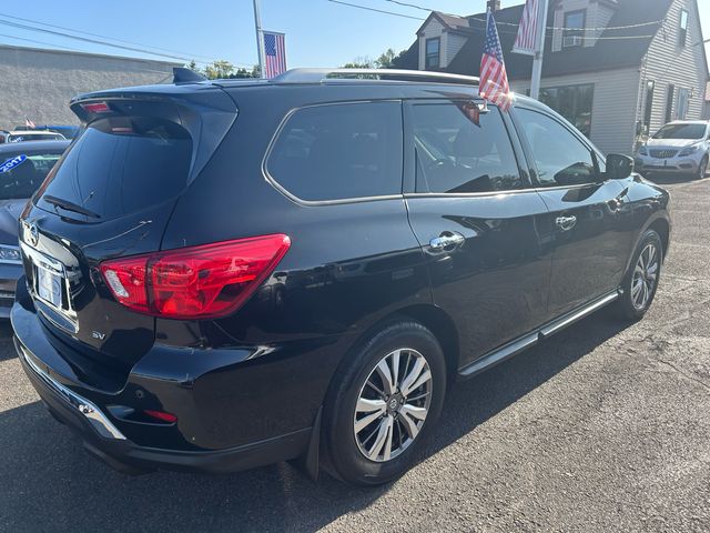 2019 Nissan Pathfinder SV