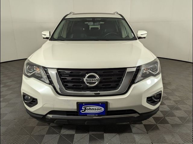 2019 Nissan Pathfinder Platinum