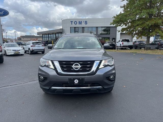 2019 Nissan Pathfinder Platinum