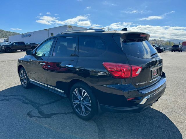 2019 Nissan Pathfinder Platinum