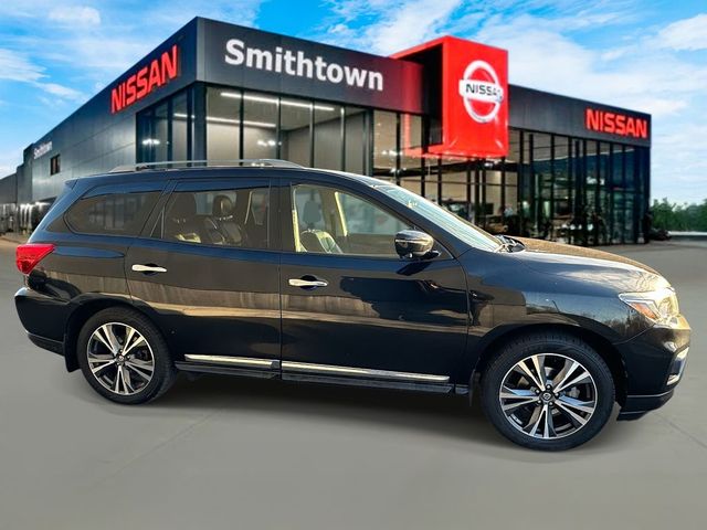 2019 Nissan Pathfinder Platinum