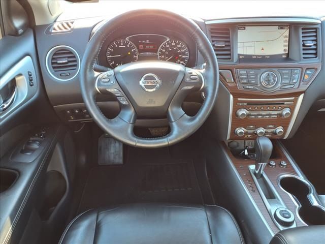 2019 Nissan Pathfinder Platinum