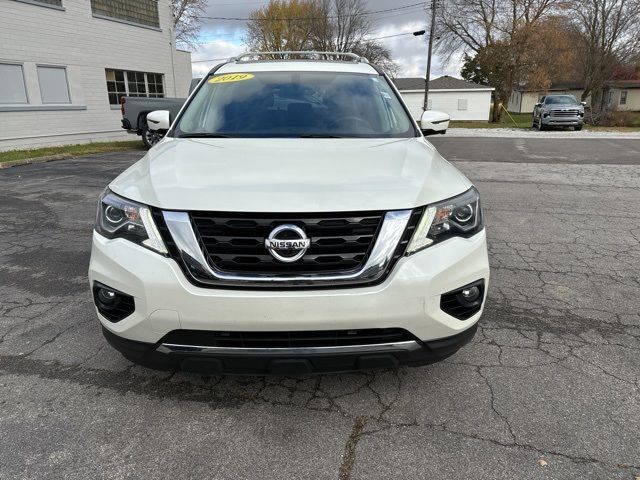 2019 Nissan Pathfinder Platinum