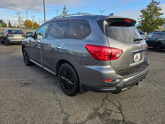 2019 Nissan Pathfinder SL