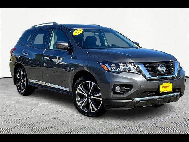 2019 Nissan Pathfinder Platinum