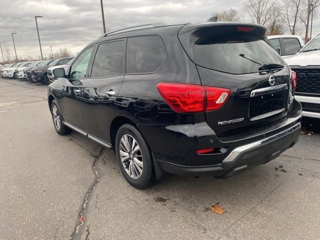 2019 Nissan Pathfinder Platinum