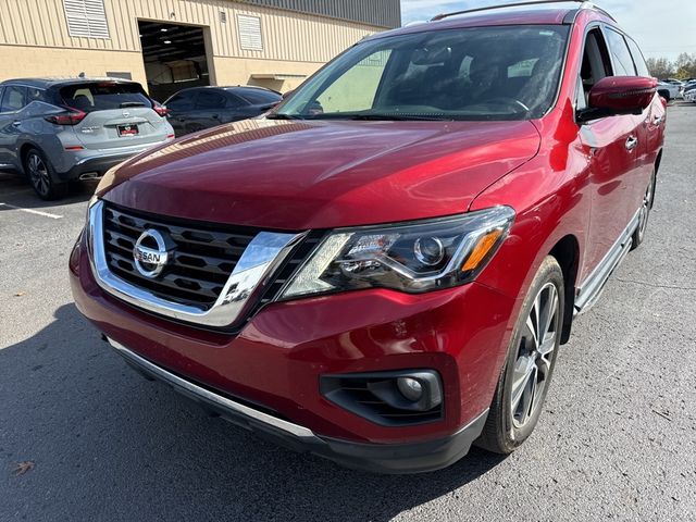 2019 Nissan Pathfinder Platinum