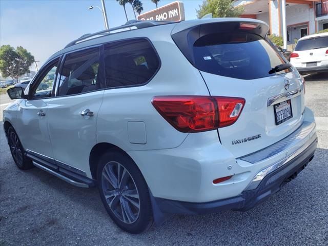 2019 Nissan Pathfinder Platinum