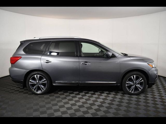 2019 Nissan Pathfinder Platinum