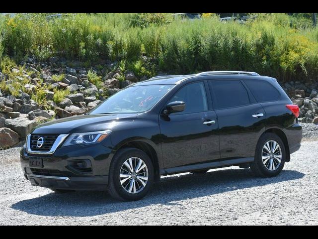 2019 Nissan Pathfinder S