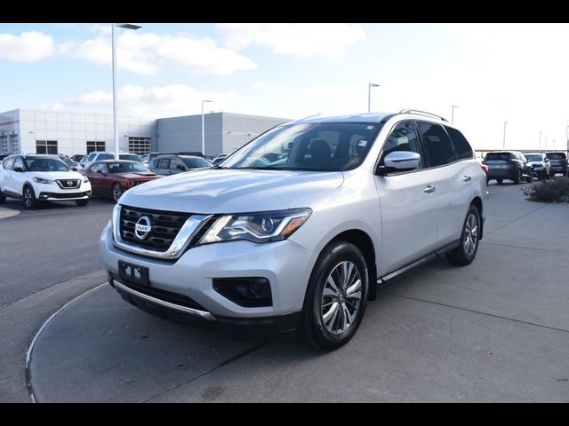 2019 Nissan Pathfinder S