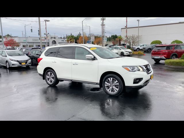 2019 Nissan Pathfinder S