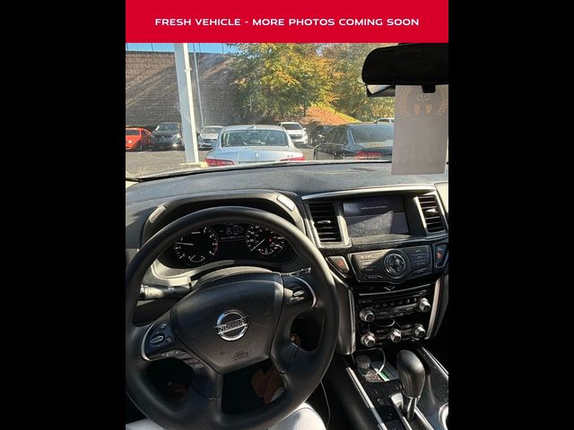 2019 Nissan Pathfinder S