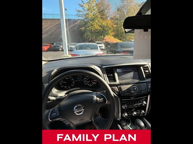 2019 Nissan Pathfinder S