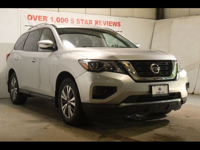 2019 Nissan Pathfinder S