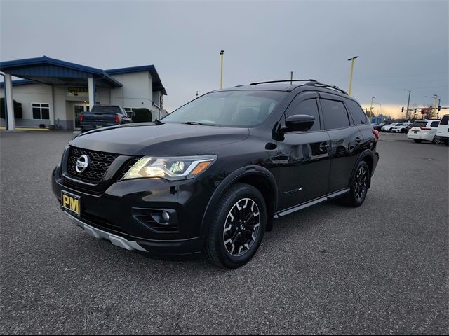 2019 Nissan Pathfinder SL