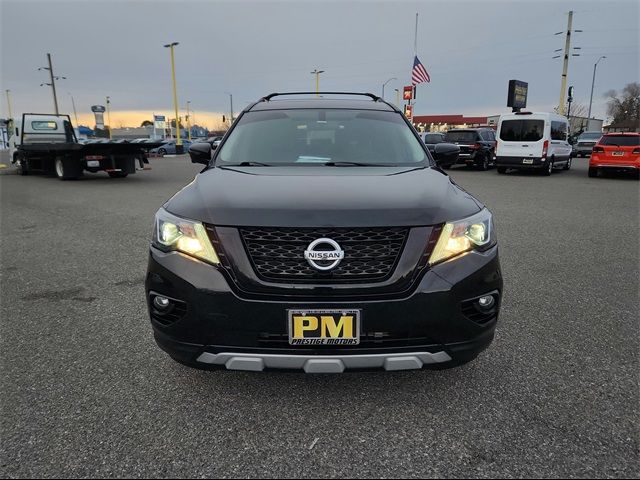 2019 Nissan Pathfinder SL