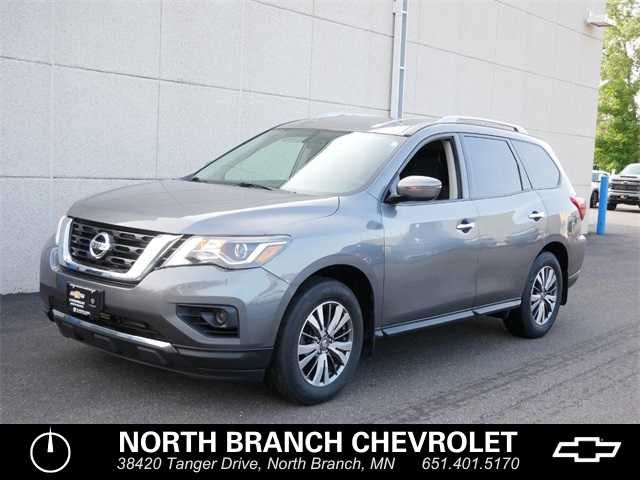 2019 Nissan Pathfinder S