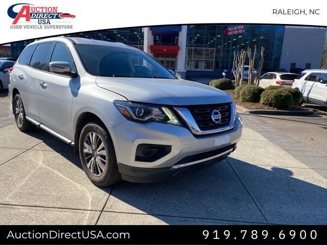 2019 Nissan Pathfinder S