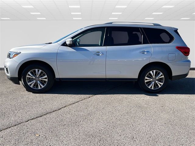 2019 Nissan Pathfinder S