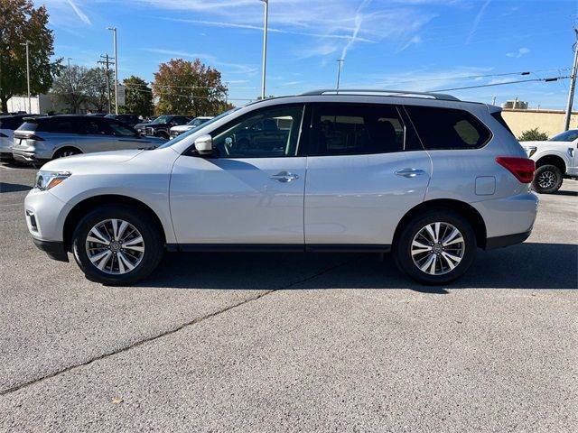 2019 Nissan Pathfinder S