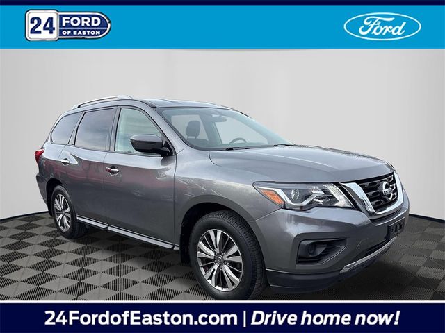 2019 Nissan Pathfinder S