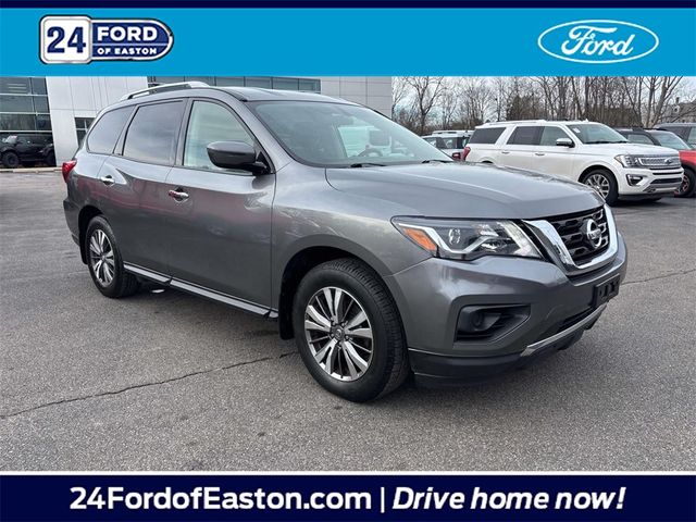 2019 Nissan Pathfinder S