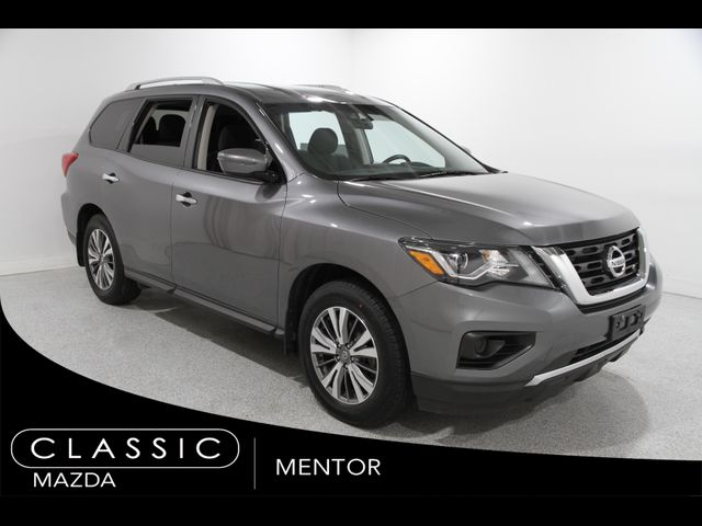 2019 Nissan Pathfinder S