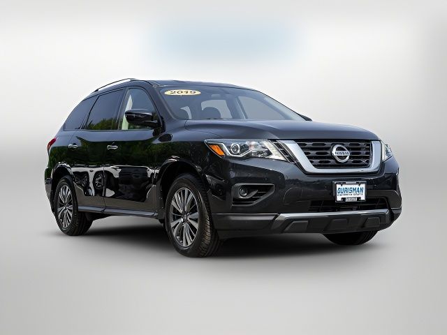 2019 Nissan Pathfinder S