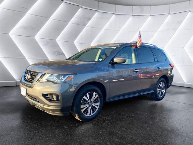 2019 Nissan Pathfinder S