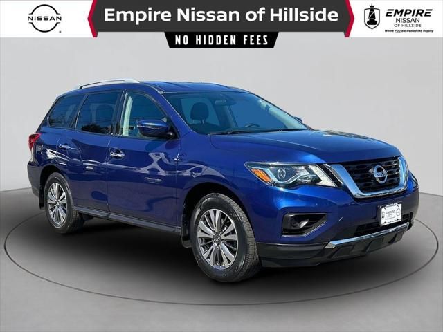 2019 Nissan Pathfinder S