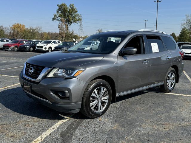 2019 Nissan Pathfinder S