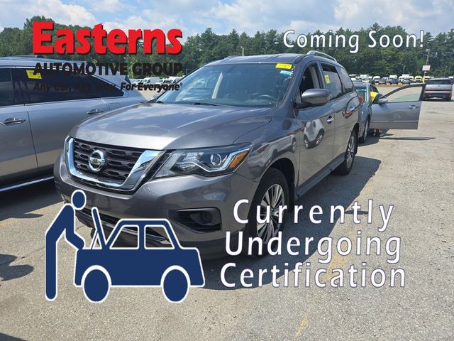 2019 Nissan Pathfinder S